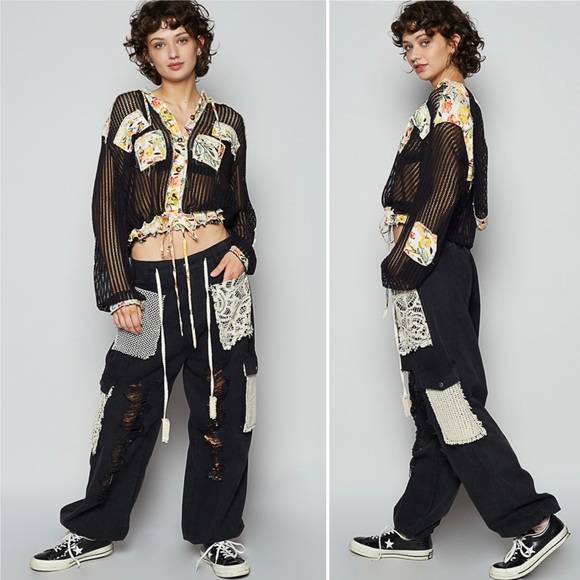 POL Denim - P65. NEW POL Distressed Black Jean Joggers Patchwork Crochet Lace Accents
